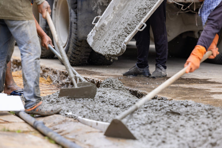 concrete pouring contractors