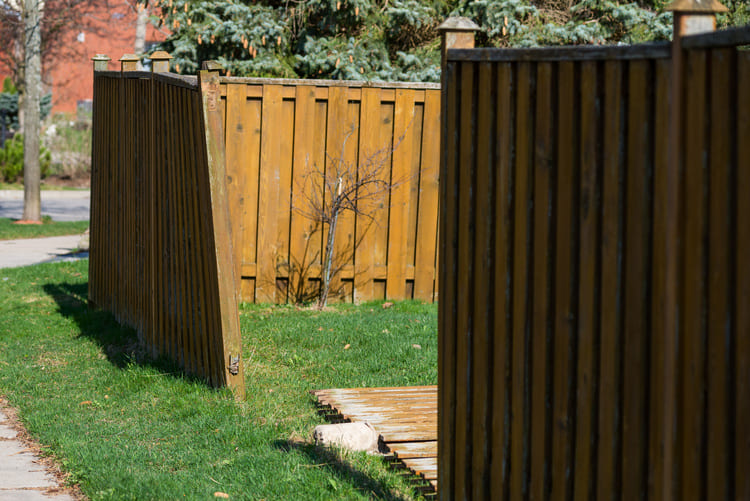home fence repair